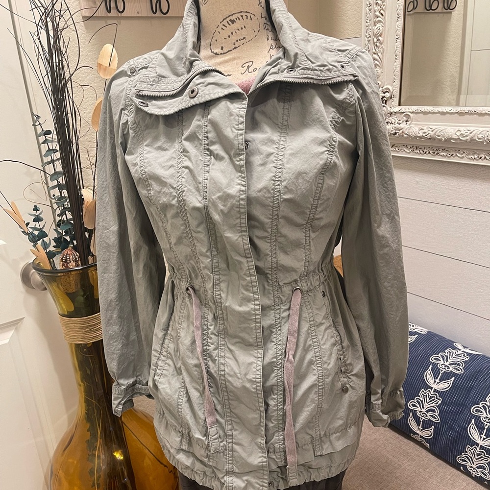 Be Boundless Women’s Rain Jacket (S)